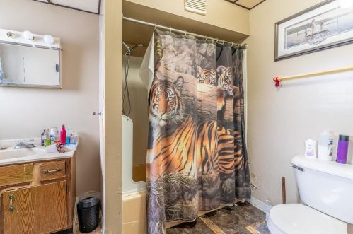 364 Scott St, Fond Du Lac WI  54937-2575 exterior