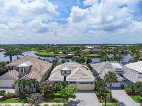 5158 Andros Dr, Naples FL  34113-8161 exterior