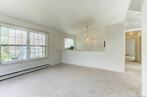 159 Azalea Dr, Groton CT  06340-4126 exterior