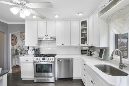 309 12th St, Babylon NY  11704-3106 exterior