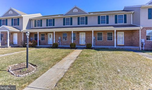 54 Cannon Ln, Gettysburg, PA 17325-7963