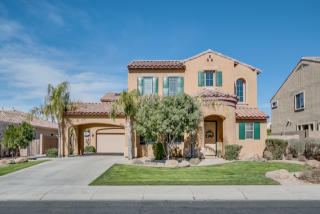 3136 Turnberry Dr, Gilbert, AZ 85298-9030