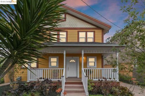 3344 Chestnut St, Oakland, CA 94608-4225