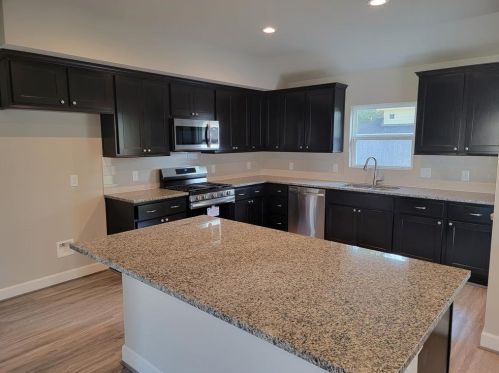 1514 Ladelle St, Dinsmore TX  77488-3428 exterior