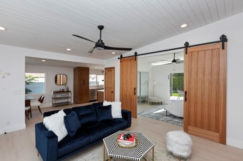 52152 Avenida Alvarado, La Quinta CA  92253-3229 exterior