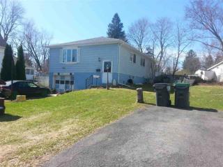 16 Liske St, Ravena, NY 12143-1201
