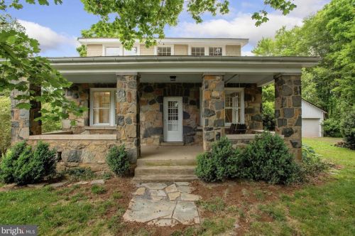 37174 John Mosby Hwy, Middleburg, VA 20117-2834