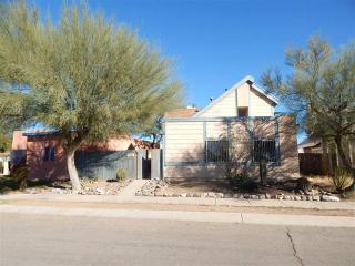 5641 Cedar Grove Dr, Tucson, AZ 85706-3350