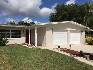 2886 Rouen Ave, Melbourne, FL 32935-8756