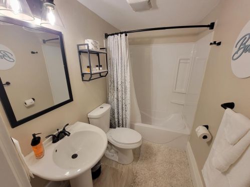 114 Ashland Ave, Green Bay WI  54303-2817 exterior