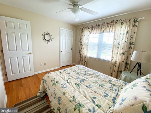 5 Wortham Ct, Bear DE  19701-2060 exterior