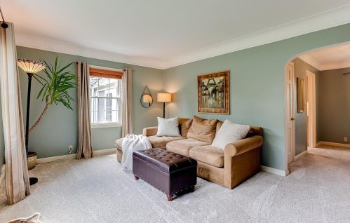 7032 Clinton Ave, Minneapolis, MN 55423-3249