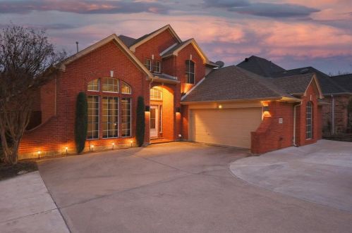 2013 Vintage Cir, Denton, TX 76210-2801