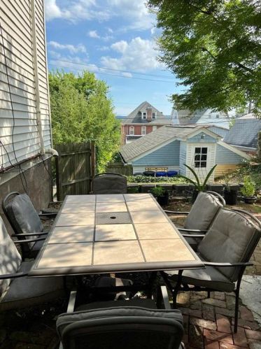 1814 Washington Blvd, Easton PA  18042-4633 exterior