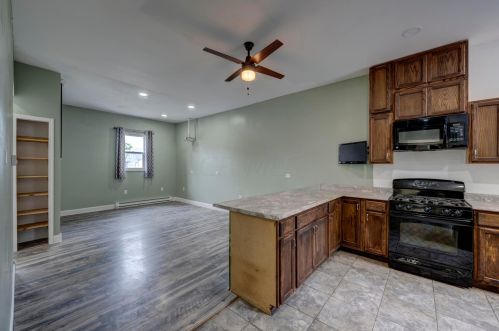 312 Oak St, Hide Away Hills OH  43107-1038 exterior