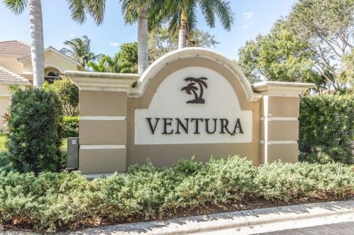 8824 Ventura Way, Naples, FL 34109-4341