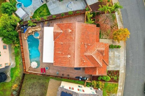 41062 Crimson Pillar Ln, Lake Elsinore CA  92532-1550 exterior