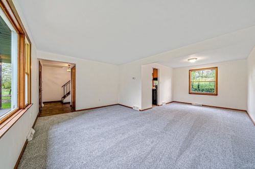 212 Halsey Dr, Mckeesport PA  15132-7510 exterior