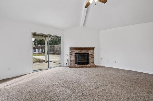 15530 Lottie Way, Lathrop CA  95330-9475 exterior