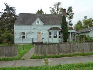 1622 Fairbanks St, Tacoma, WA 98404-4845