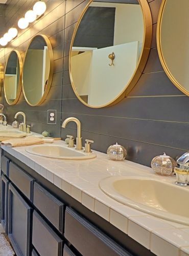 84 Lake Shore Dr, Rancho Mirage CA  92270-4054 exterior