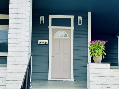 1615 5th Ave, Beaver Falls PA  15010-4028 exterior