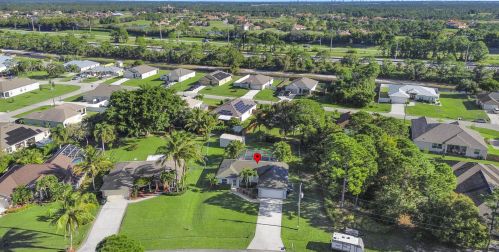 4107 Fiji Ln, Fort Pierce, FL 34953-5970