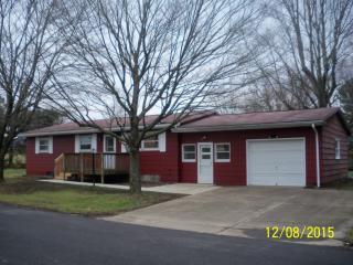 19 Hazel St, Blairsville, PA 15717-9563