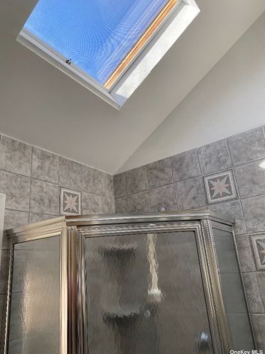 1026 Melissa Ln, North Bellmore, NY 11710-1742