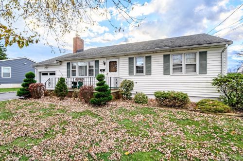 2320 Oxford Ave, South Plainfield NJ  07080-5431 exterior