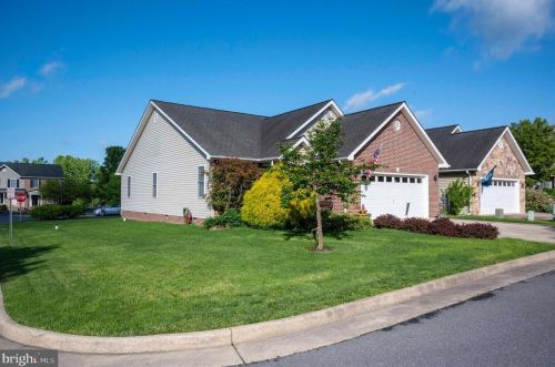 118 Potters Cir, Strasburg, VA 22657-3764