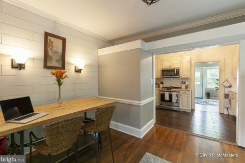 528 Liberty St, Charles Town WV  25414-1830 exterior