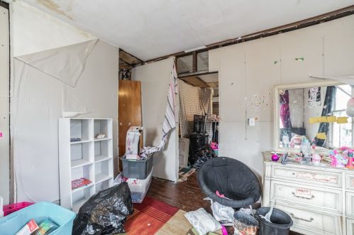 25 Shady Ave, North Charleroi PA  15022-1237 exterior