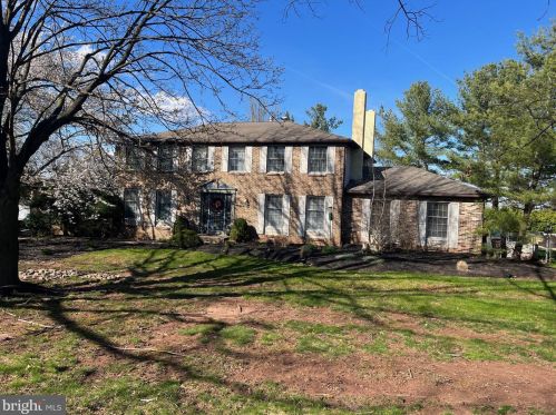 2000 Spring Valley Rd, Lansdale, PA 19446-5114