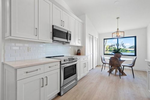 5657 Aspen Ridge Cir, Delray Beach FL  33484-2585 exterior