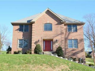 2609 Lindenwood Dr, Pittsburgh, PA 15241-2507