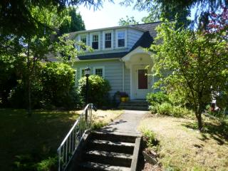 3110 19 St, Tacoma WA  98405-2424 exterior