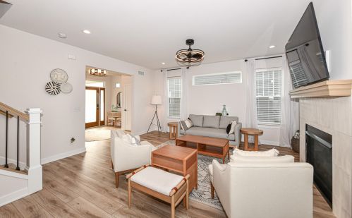 9110 Creekside Cir, Kenosha WI  53158-3245 exterior