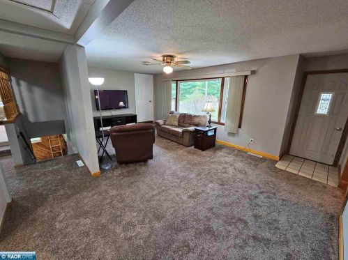 423 1st Ave, Hibbing MN  55746-9322 exterior