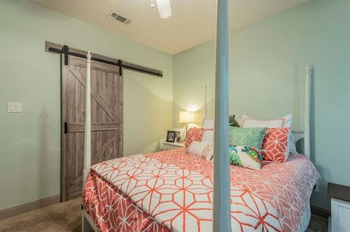 2810 John T Ln, Midlothian TX 76065-7044 exterior