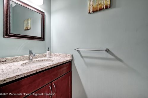 167 La Quinta Ct, Holmdel Village NJ  07733-2536 exterior