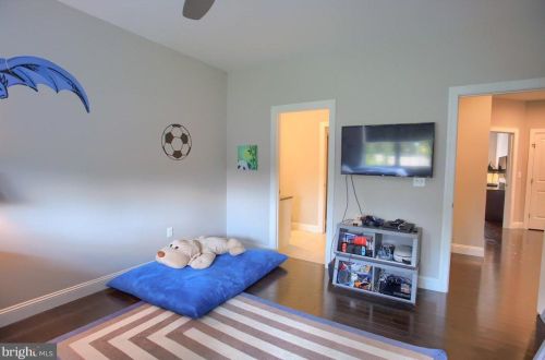 504 Sophia Cir, Hummelstown PA  17036-7089 exterior