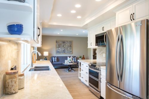 1414 Flair Encinitas Dr, Encinitas CA  92024-2938 exterior