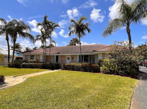 1901 Tudor Rd, West Palm Beach, FL 33408-2431