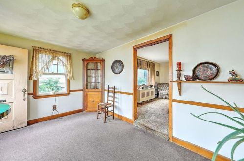 145 Urban Ave, North Providence RI  02904-4930 exterior