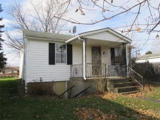 111 Russie Ave, Bentleyville, PA 15314-1431