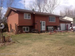 1658 7th Ave, Dickinson, ND 58601-8804