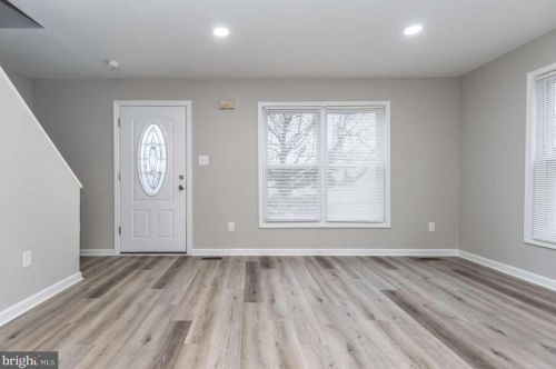 435 Wilfred Ave, Trenton, NJ 08610-5018