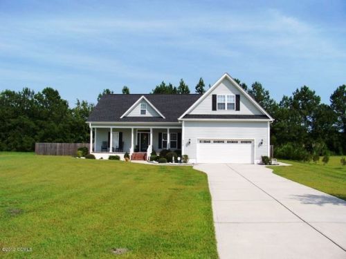 538 Park Meadows Dr, Newport, NC 28570-8199