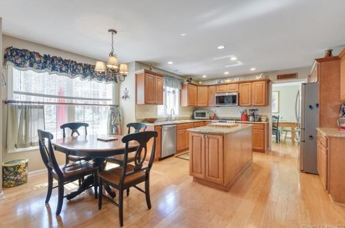 37 Adeline Pl, North Windham, CT 06250-1656